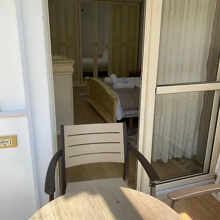 Apartman Comfort Center *