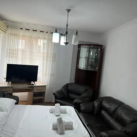 Comfort Apartment Tirana Center - Apartment With Balcony * تيرانا