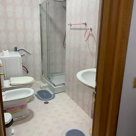 شقة Comfort Apartment Tirana Center - Apartment With Balcony