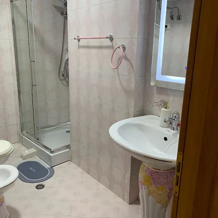 Comfort Apartment Tirana Center - Apartment With Balcony * تيرانا