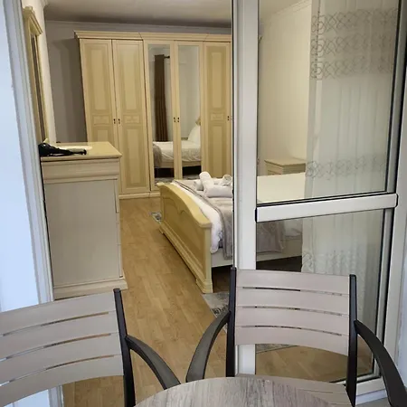 Comfort Apartment Tirana Center - Apartment With Balcony * تيرانا