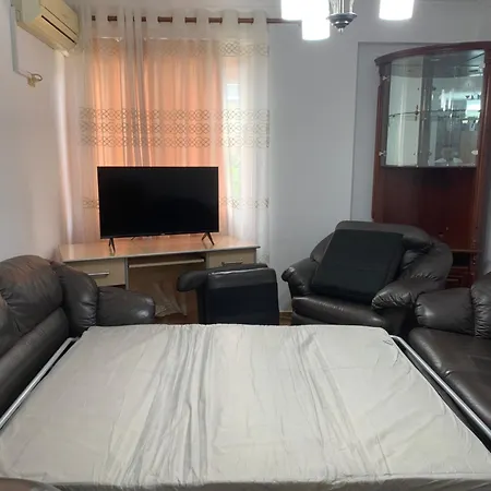 Comfort Apartment Tirana Center - Apartment With Balcony *